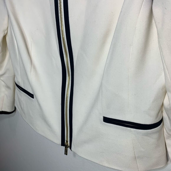 Calvin Klein White & Black Contrast Binding Zip Up - Picture 6 of 10